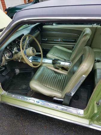 1967 ford mustang (low miles)