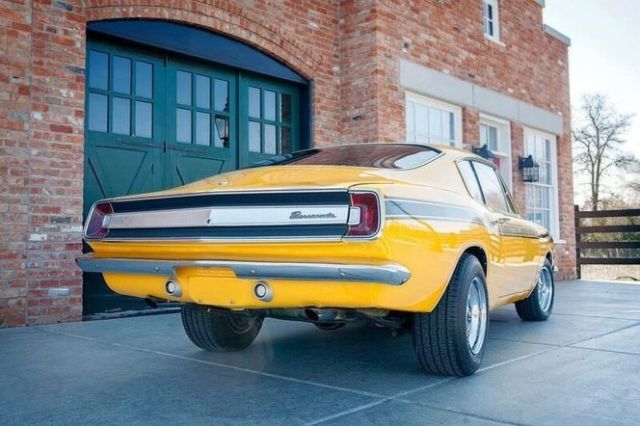 1967 plymouth barracuda sports coupe