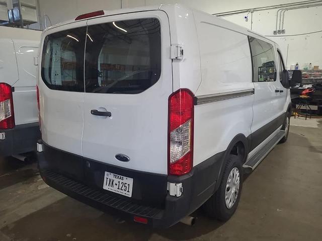 2021 ford transit-250 base