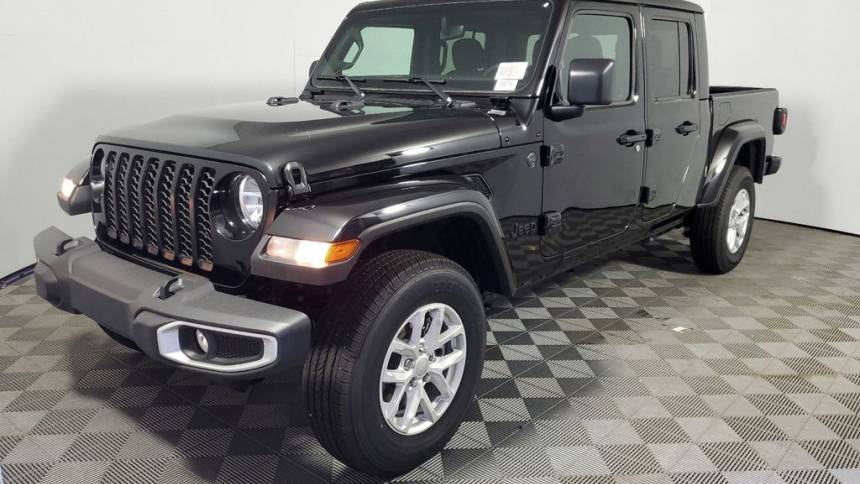 2023 jeep gladiator sport