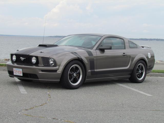 2005 ford mustang gt