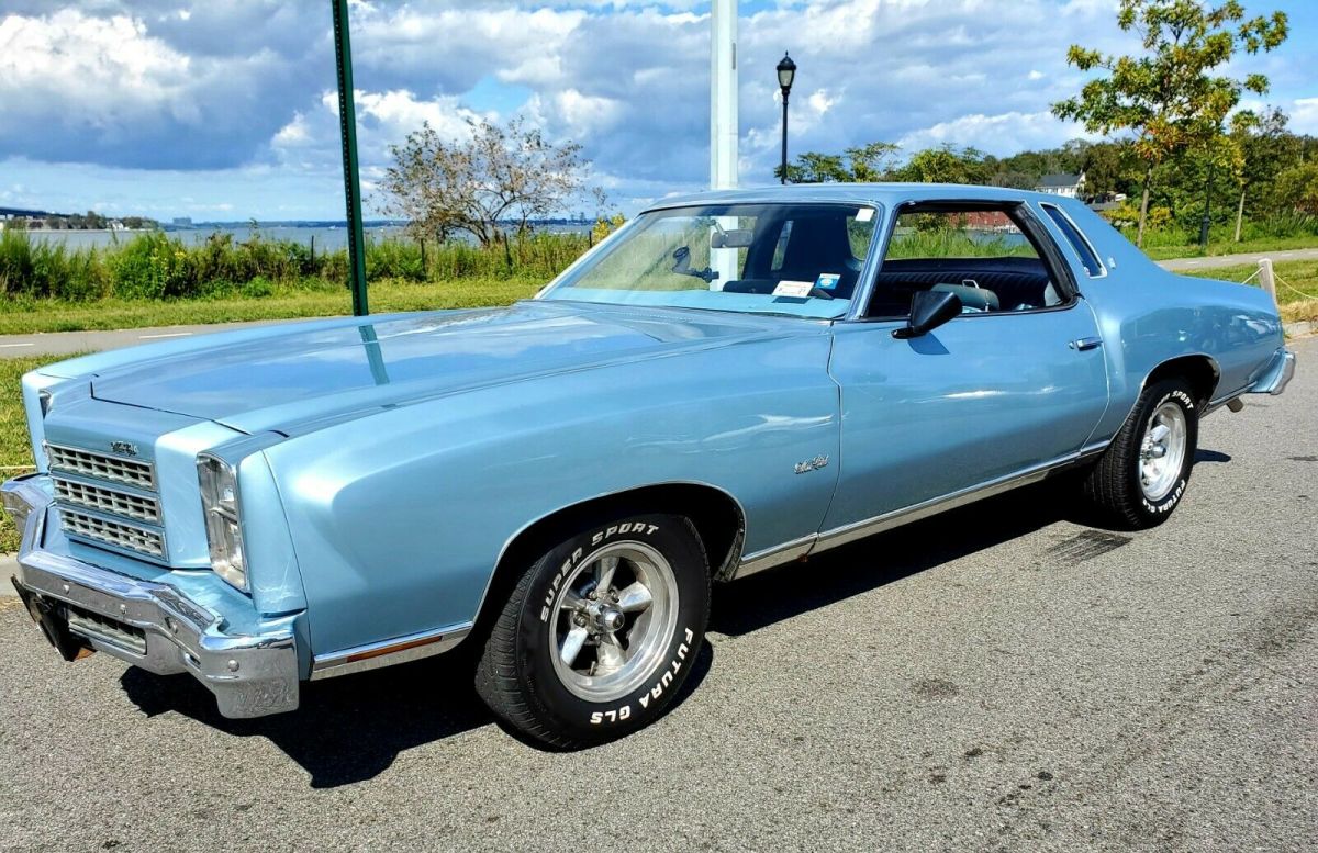 beautiful 1976 chevy monte carlo. very clean & original. 2 owners