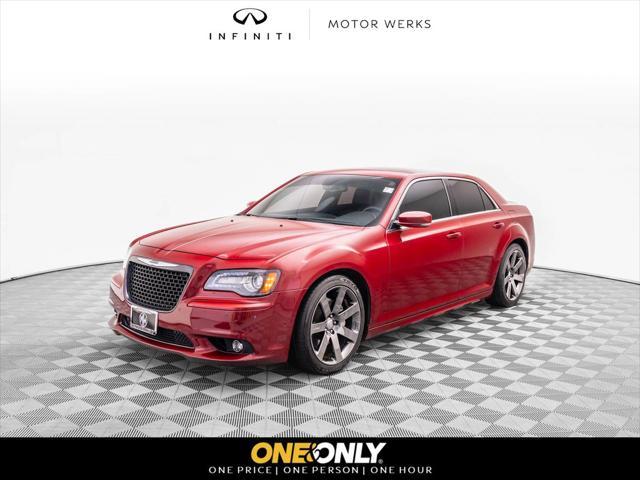2012 chrysler 300 srt8