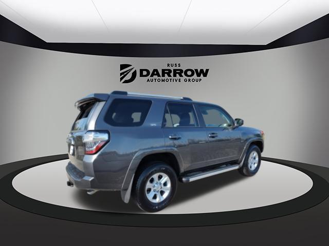 2023 toyota 4runner sr5