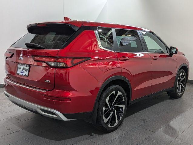 2023 mitsubishi outlander se