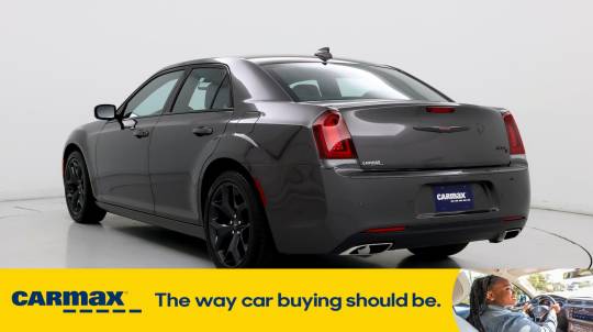 2021 Chrysler 300