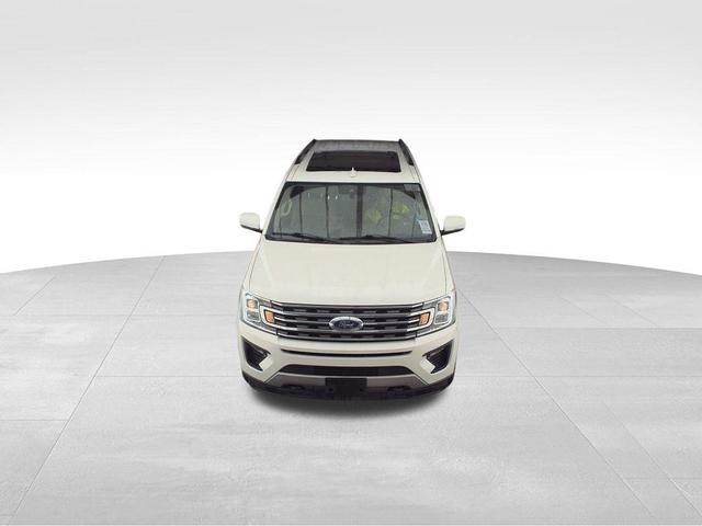 2021 ford expedition max xlt