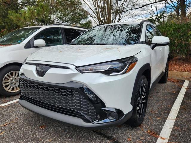 2024 toyota corolla cross hybrid se