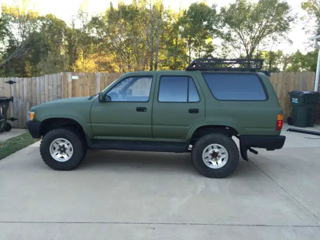 1992 toyota 4 runner v6 4x4 sr5 auto rhino