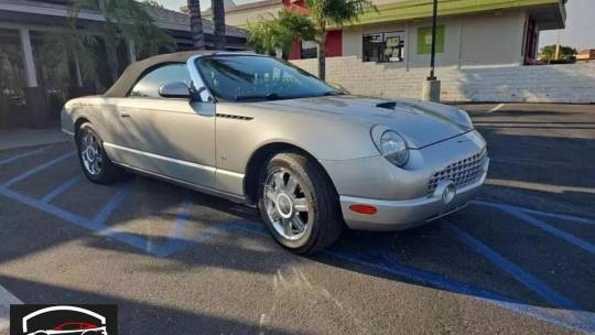 2004 Ford Thunderbird