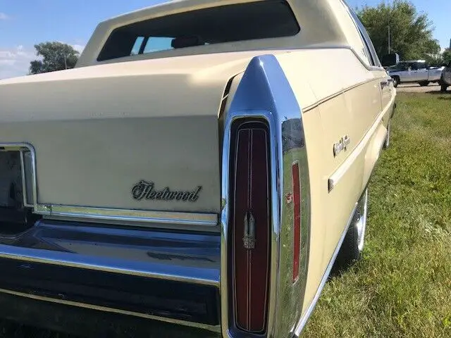 1986 cadillac fleetwood brougham, deluxe