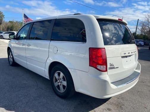 2011 dodge grand caravan in secaucus, new jersey
