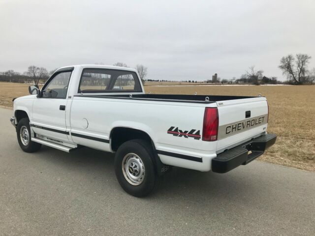 1988 chevy silverado k2500 truck 1 owner only 6,974 original miles 350 v8 4x4
