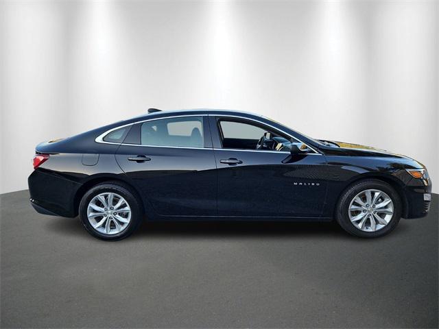 2022 chevrolet malibu fwd lt