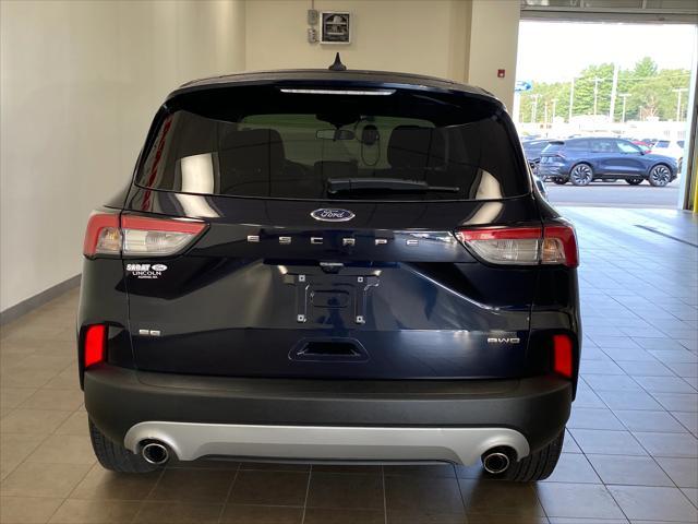 2021 ford escape se