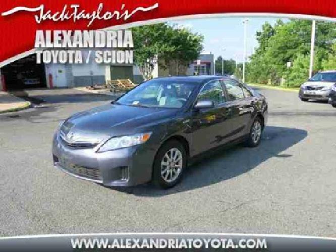2011 toyota camry hybrid in alexandria, va