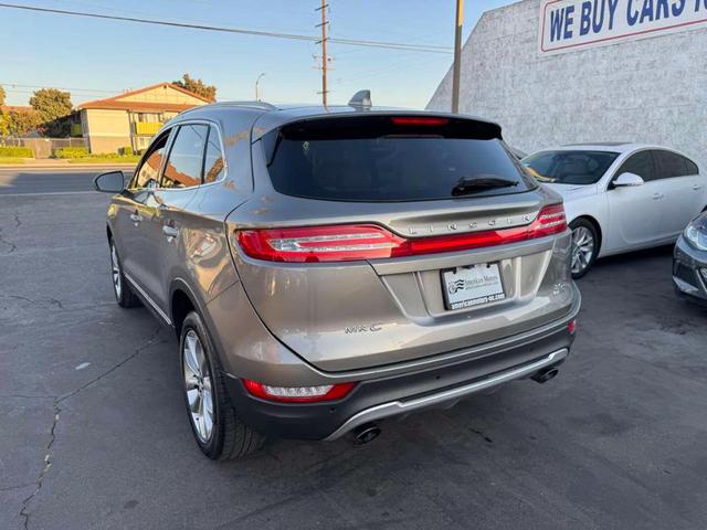 2016 lincoln mkc select