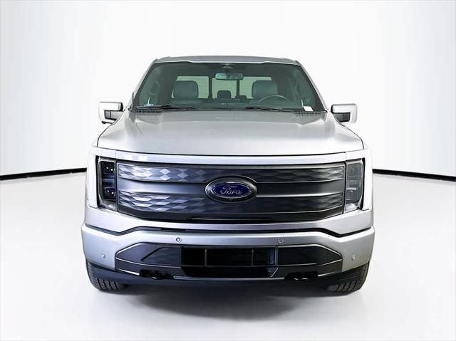 2023 ford f-150 lightning lariat