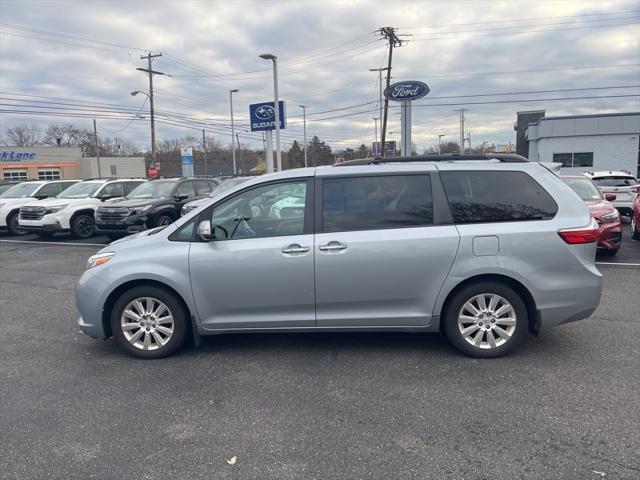 2015 toyota sienna limited