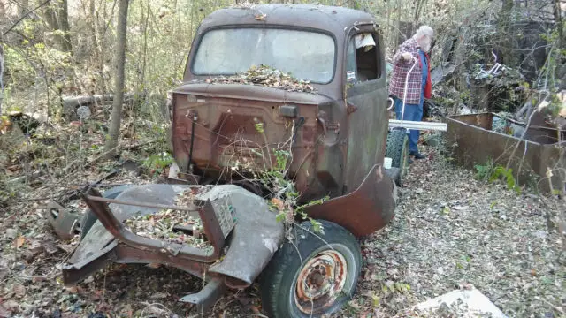 1949 ford f-47 f-1 1/2 ton pickup truck restore or ratrod!