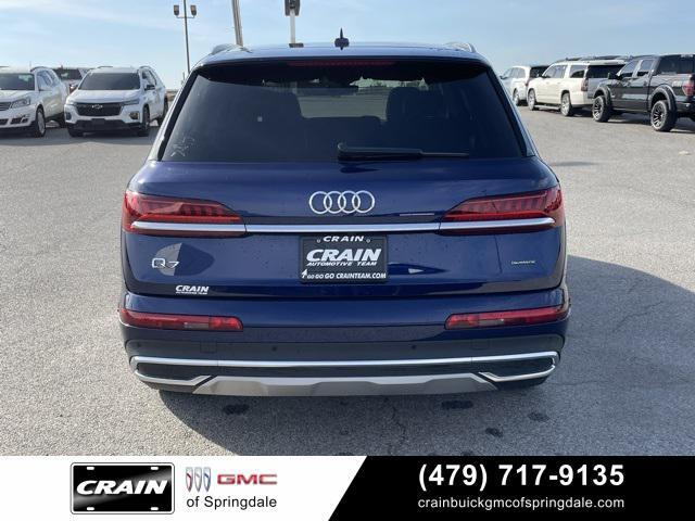 2022 audi q7 55 premium plus