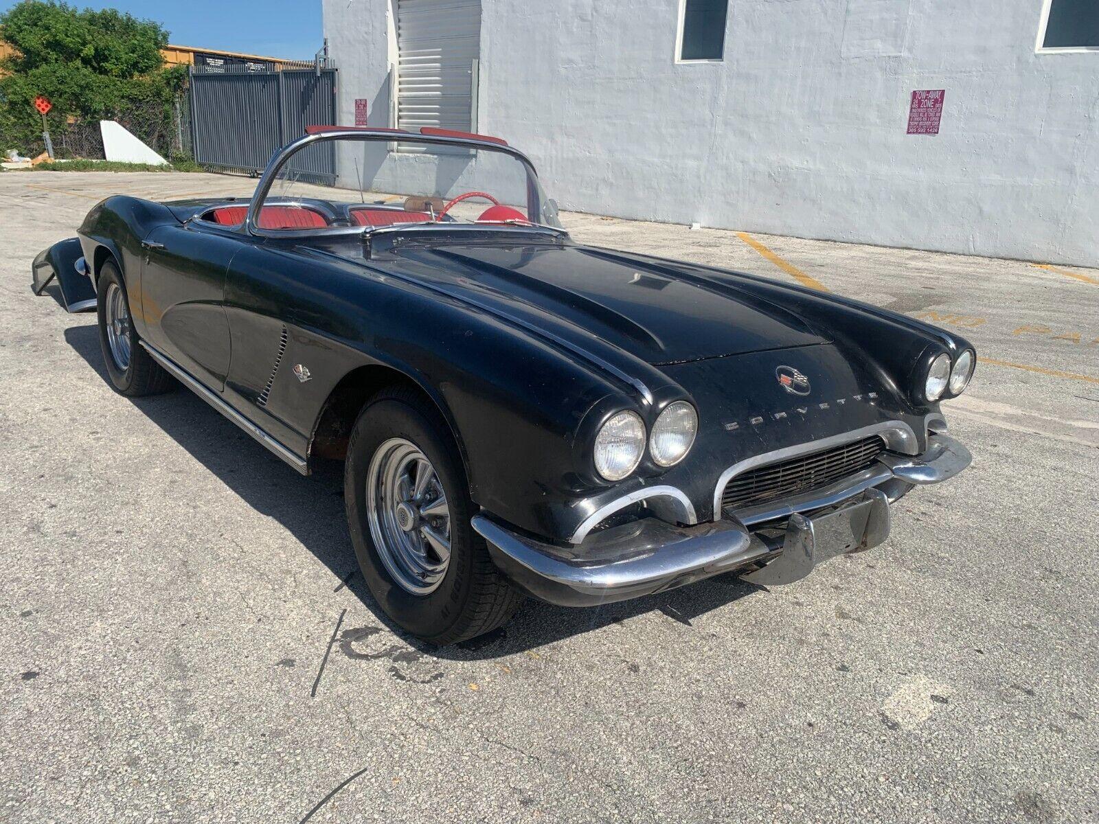 1962 chevrolet corvette nice body solid frame very nice straight car