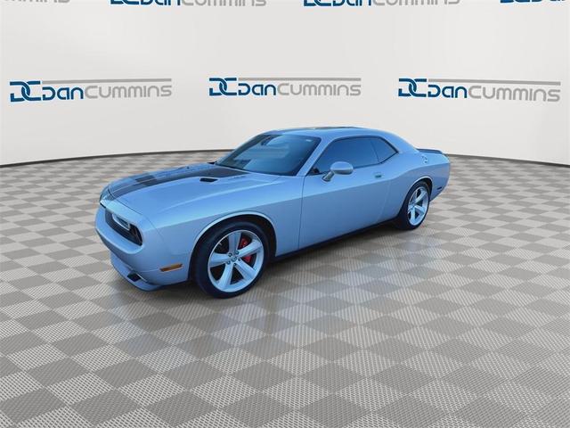 2009 dodge challenger srt8