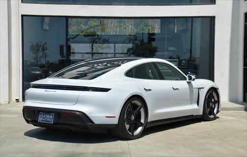 2021 porsche taycan
