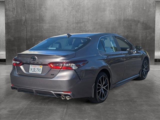 2024 toyota camry se