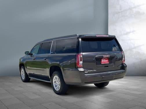 2017 gmc yukon xl slt in iowa city, iowa