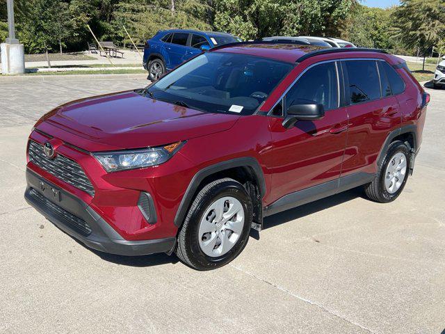 2021 toyota rav4 le