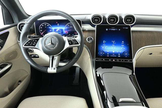 2024 mercedes-benz glc 300 base 4matic