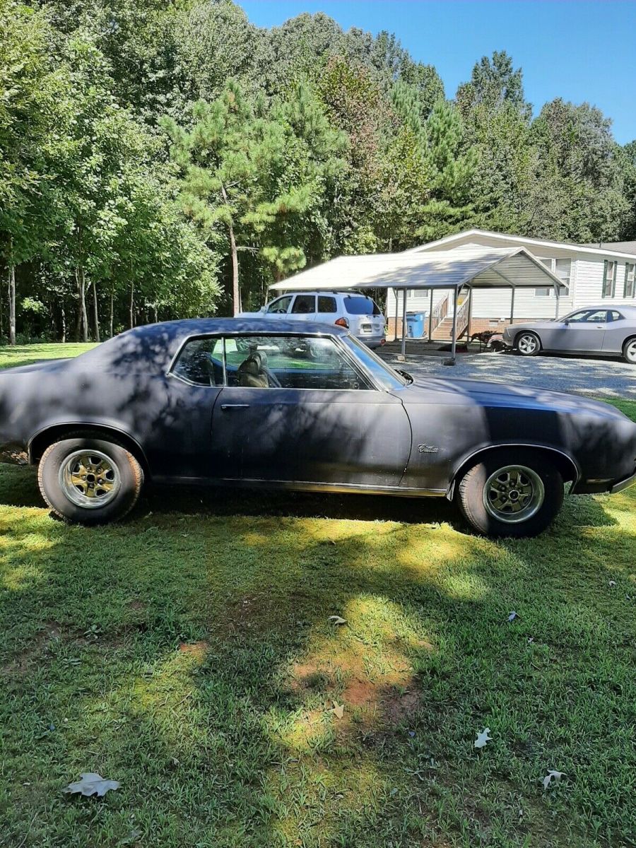 1972 oldsmobile cutlass supreme. automatic