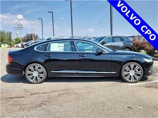 2023 Volvo S90 b6 plus