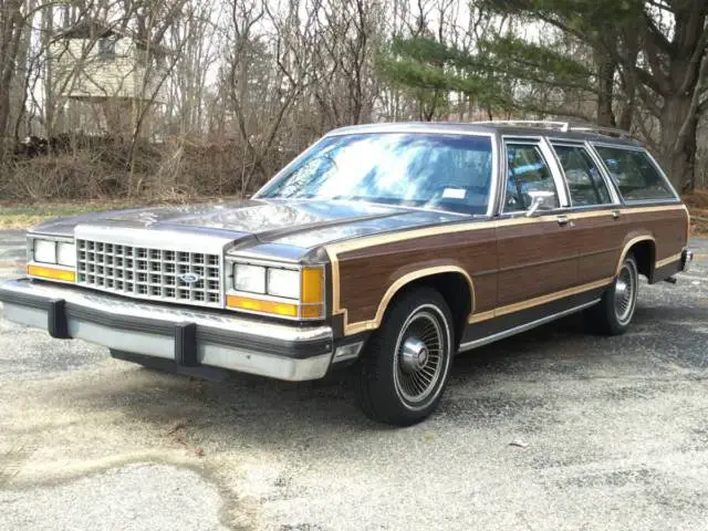 1987 ford ltd country squire