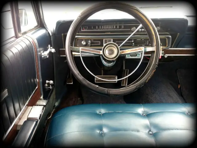 **1965 ford galaxie 500 fastback ltd - excellent condition - restored - clean**