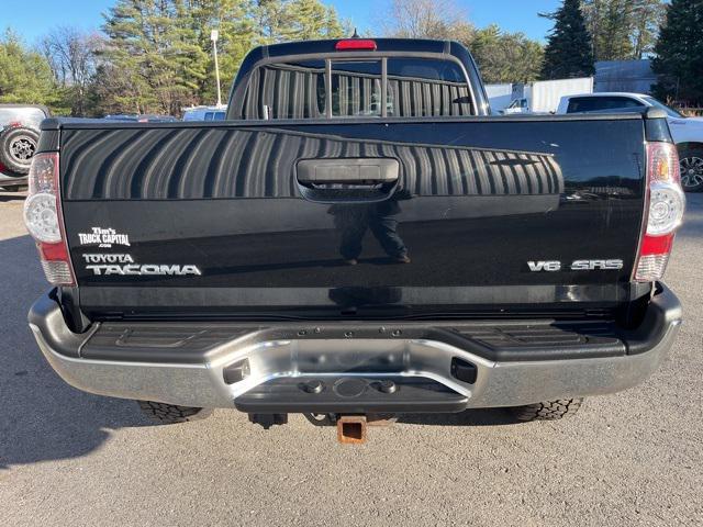 2015 toyota tacoma base
