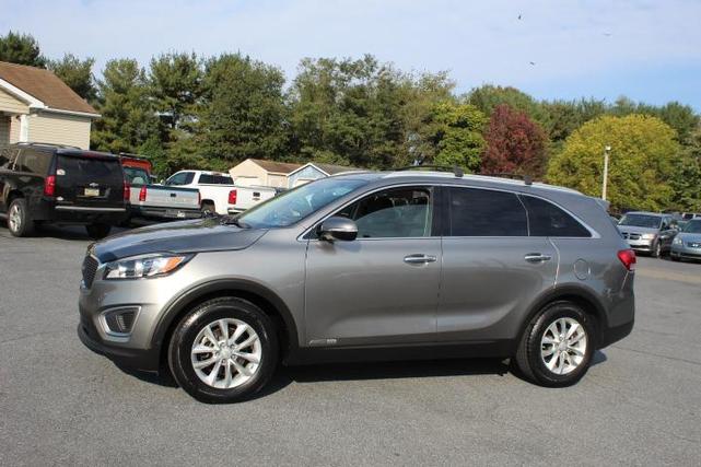 2016 kia sorento lx
