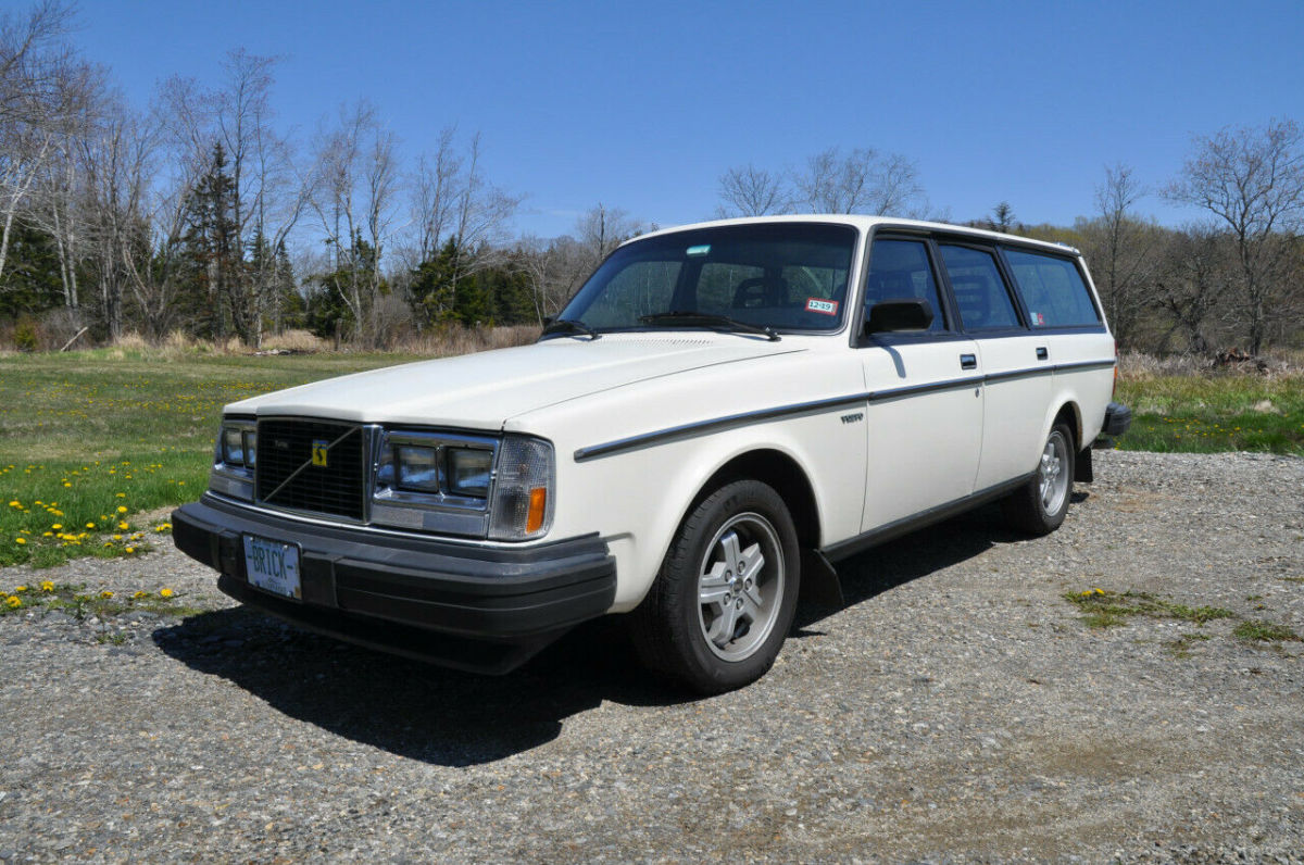 1982 volvo 240 turbo wagon