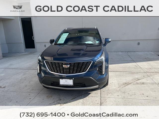 2022 cadillac xt4 premium luxury