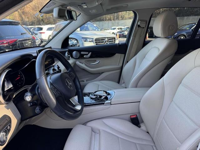 2019 mercedes-benz glc 300 base 4matic
