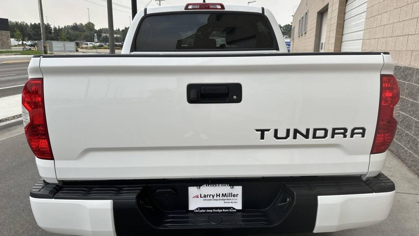 2021 toyota tundra sr5