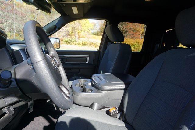 2021 ram 1500 classic warlock quad cab 4x4 6'4' box
