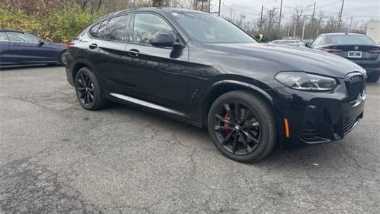 2023 BMW X4