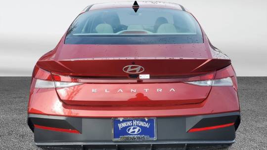2024 Hyundai Elantra