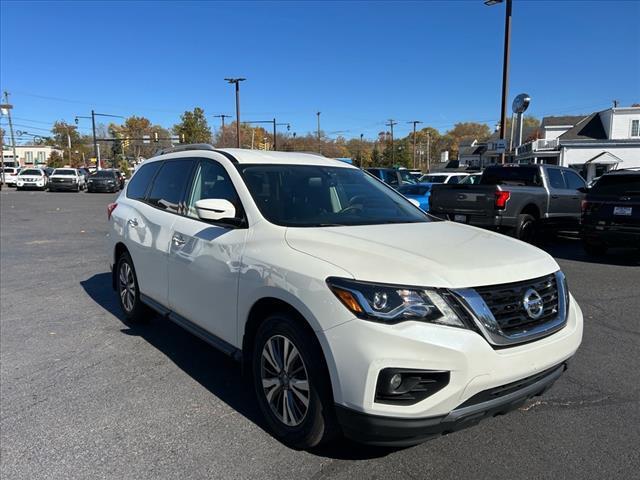 2019 nissan pathfinder sv