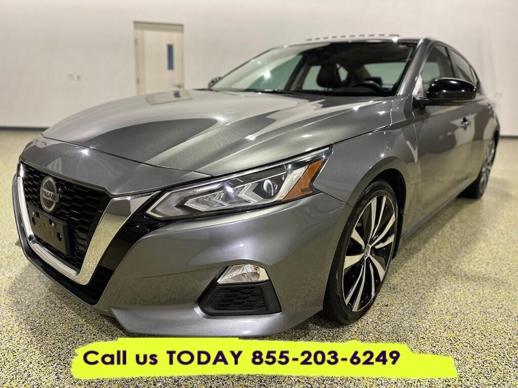 2020 nissan altima sr fwd