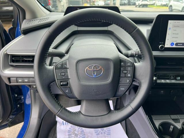 2023 toyota prius le
