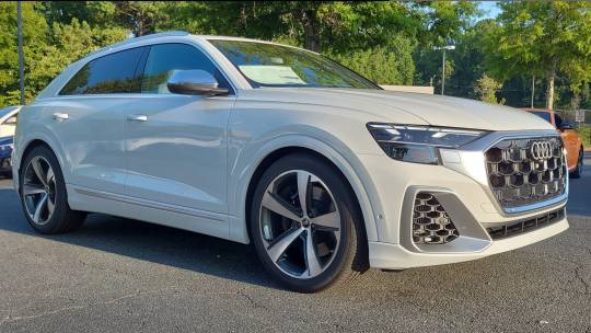 2024 Audi SQ8