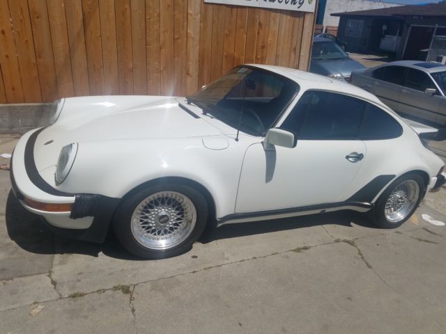 1977 porsche 911 s wide body in mint condition with metal flares and 3.0